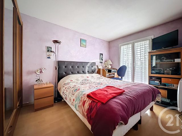 Appartement F4 &agrave; vendre - 4 pi&egrave;ces - 77,61 m2 - Romainville - 93 - ILE-DE-FRANCE
