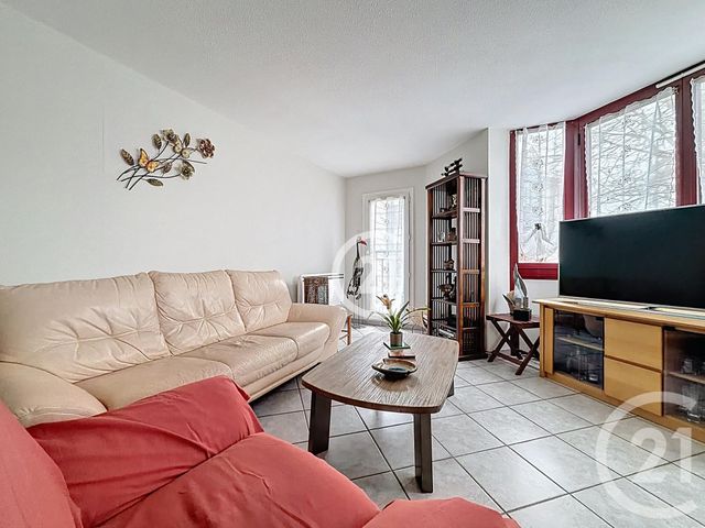 Appartement F4 &agrave; vendre - 4 pi&egrave;ces - 77,61 m2 - Romainville - 93 - ILE-DE-FRANCE