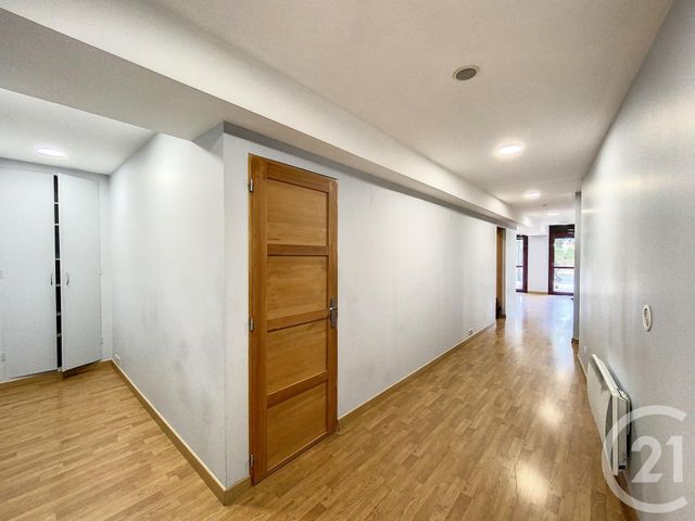 Local commercial à louer - 120.0 m2 - 37 - Indre-et-Loire