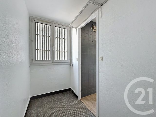 Appartement F4 &agrave; louer - 4 pi&egrave;ces - 71,94 m2 - Tours - 37 - CENTRE