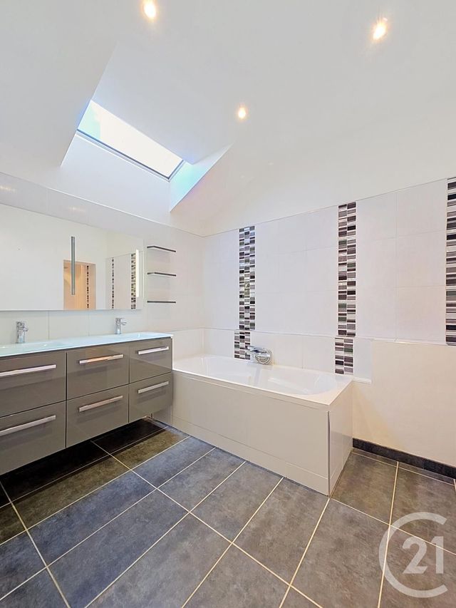 Maison &agrave; vendre - 5 pi&egrave;ces - 143 m2 - Tours - 37 - CENTRE