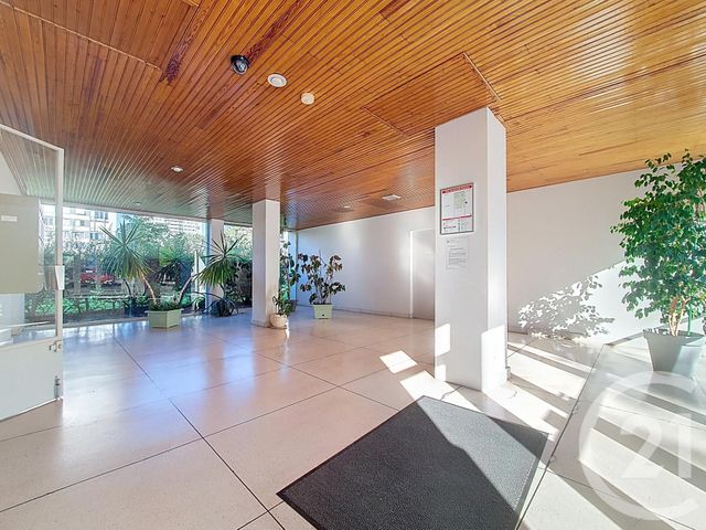 Appartement T4 à vendre - 4 pièces - 76,27 m2 - Tours - 37 - CENTRE