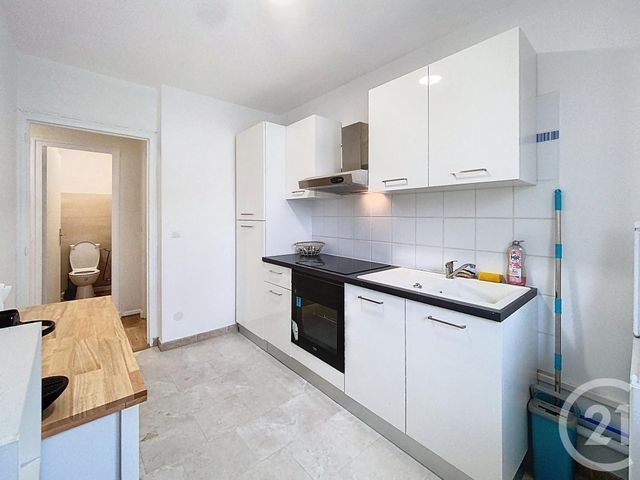 Appartement F2 &agrave; louer - 2 pi&egrave;ces - 42,60 m2 - Tours - 37 - CENTRE