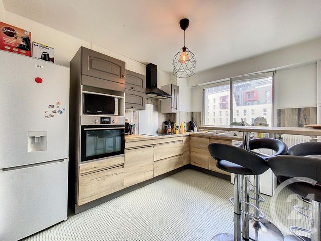 Chambre &agrave; louer - 1 pi&egrave;ce - 9 m2 - Tours - 37 - CENTRE