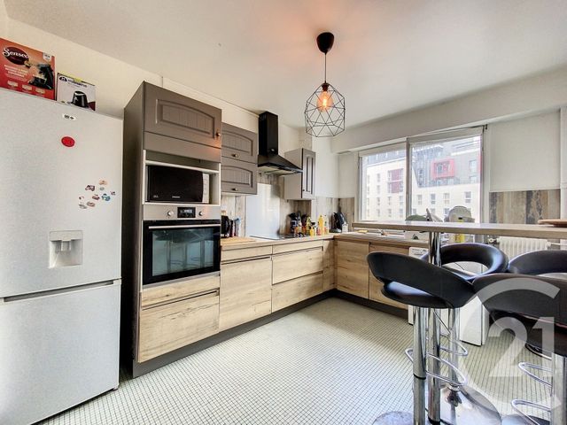 Chambre &agrave; louer - 1 pi&egrave;ce - 9 m2 - Tours - 37 - CENTRE