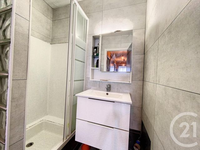 Chambre &agrave; louer - 1 pi&egrave;ce - 9 m2 - Tours - 37 - CENTRE