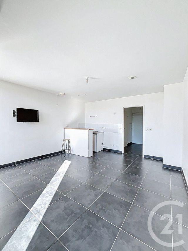 Appartement F1 à louer - 1 pièce - 28,93 m2 - Tours - 37 - CENTRE
