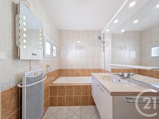 Maison à vendre - 4 pièces - 78 m2 - Tours - 37 - CENTRE