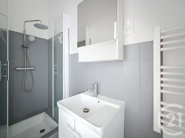 Appartement F1 &agrave; louer - 1 pi&egrave;ce - 11,24 m2 - Tours - 37 - CENTRE