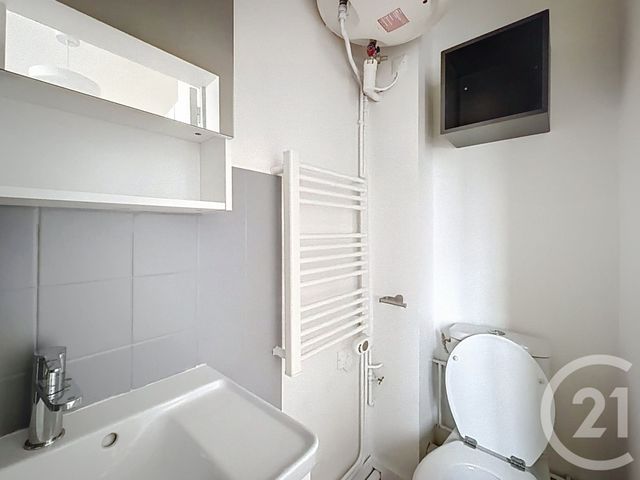 Appartement F1 &agrave; louer - 1 pi&egrave;ce - 11,24 m2 - Tours - 37 - CENTRE