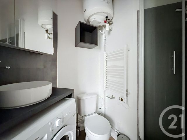 Appartement T1 &agrave; louer - 1 pi&egrave;ce - 16,78 m2 - Tours - 37 - CENTRE