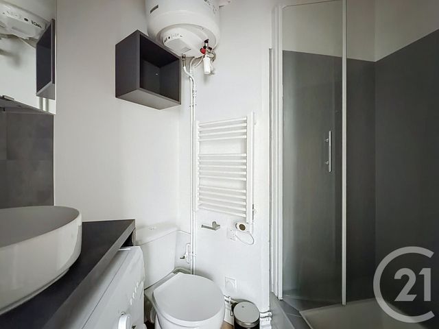 Appartement T1 &agrave; louer - 1 pi&egrave;ce - 16,78 m2 - Tours - 37 - CENTRE