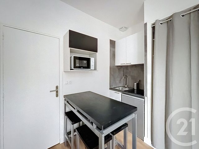 Appartement T1 &agrave; louer - 1 pi&egrave;ce - 16,78 m2 - Tours - 37 - CENTRE