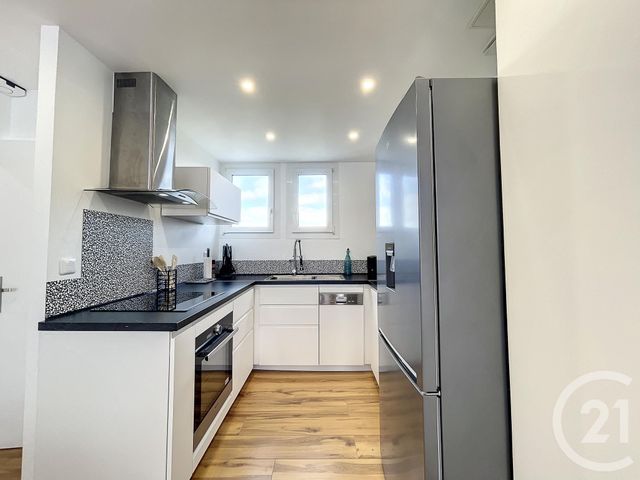 Appartement Chambre à louer - 5 pièces - 11,42 m2 - Tours - 37 - CENTRE