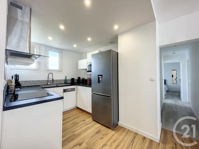 Appartement Chambre à louer - 5 pièces - 11,42 m2 - Tours - 37 - CENTRE