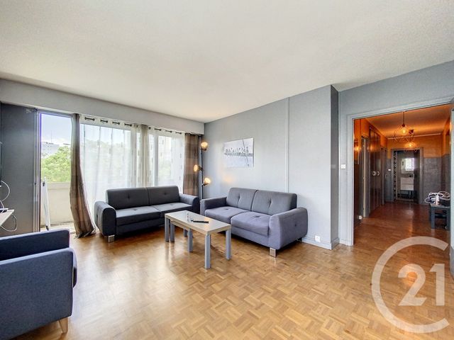 Appartement Chambre à louer - 1 pièce - 10 m2 - Tours - 37 - CENTRE