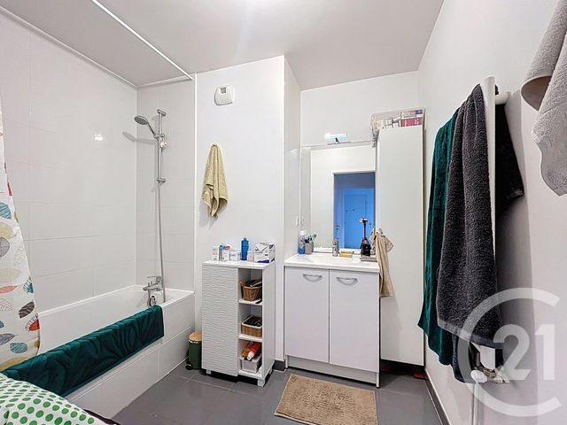 Appartement T3 &agrave; vendre - 3 pi&egrave;ces - 66,03 m2 - Tours - 37 - CENTRE