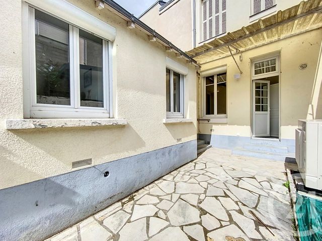 Appartement Chambre à louer - 7 pièces - 14,12 m2 - Tours - 37 - CENTRE