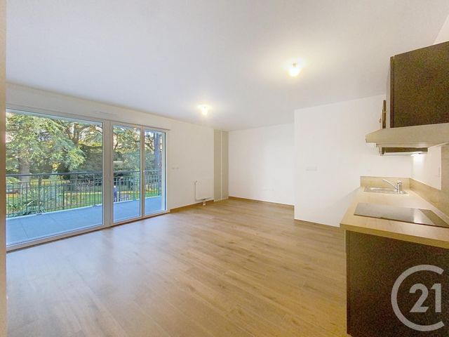 Appartement T3 à louer - 3 pièces - 64,50 m2 - Tours - 37 - CENTRE