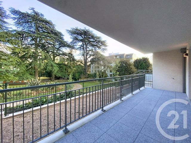 Appartement T3 à louer - 3 pièces - 64,50 m2 - Tours - 37 - CENTRE