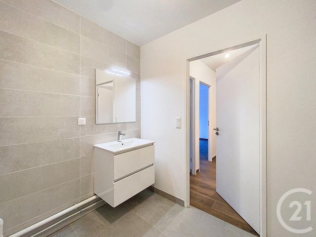 Appartement T3 à louer - 3 pièces - 64,50 m2 - Tours - 37 - CENTRE