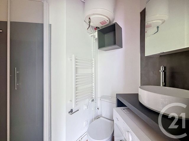 Appartement T1 &agrave; louer - 1 pi&egrave;ce - 16,65 m2 - Tours - 37 - CENTRE
