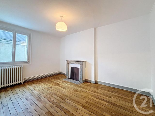 Appartement T4 &agrave; louer - 4 pi&egrave;ces - 95 m2 - Tours - 37 - CENTRE