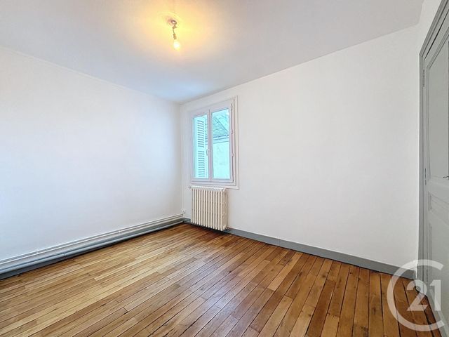 Appartement T4 &agrave; louer - 4 pi&egrave;ces - 95 m2 - Tours - 37 - CENTRE