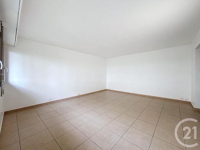 Appartement T2 &agrave; louer - 2 pi&egrave;ces - 45,20 m2 - Tours - 37 - CENTRE