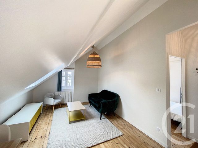 Appartement T2 &agrave; louer - 2 pi&egrave;ces - 21,23 m2 - Tours - 37 - CENTRE