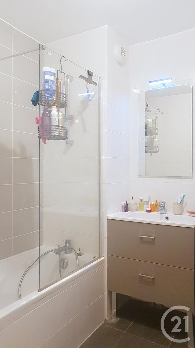 Appartement T3 &agrave; vendre - 3 pi&egrave;ces - 65,30 m2 - Tours - 37 - CENTRE