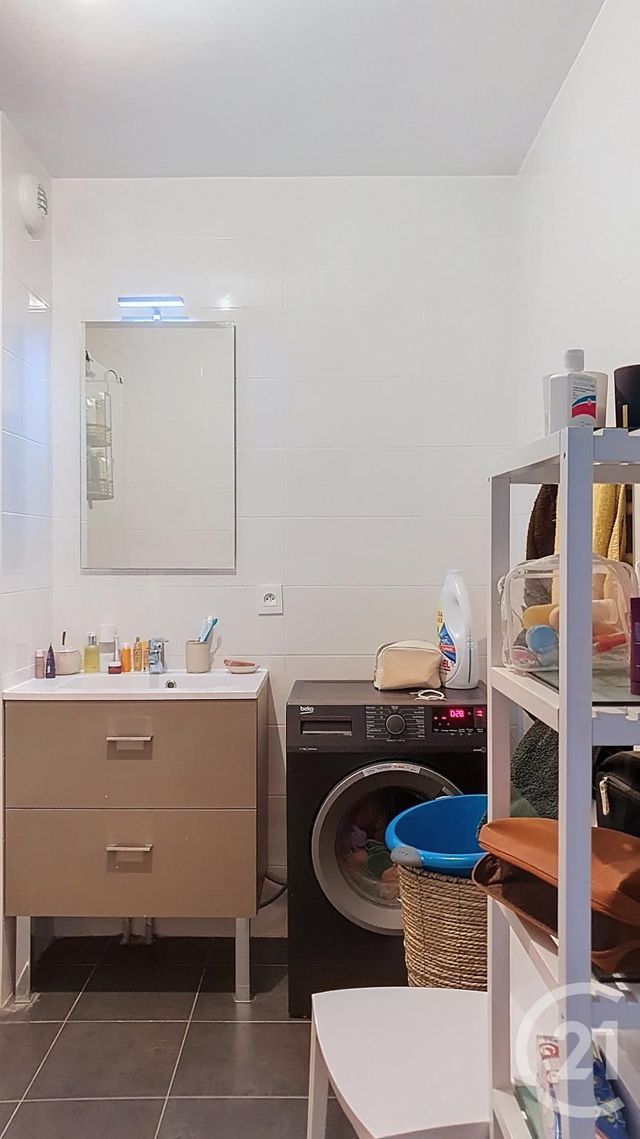 Appartement T3 &agrave; vendre - 3 pi&egrave;ces - 65,30 m2 - Tours - 37 - CENTRE