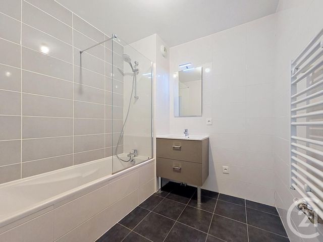 Appartement T3 &agrave; vendre - 3 pi&egrave;ces - 65,30 m2 - Tours - 37 - CENTRE