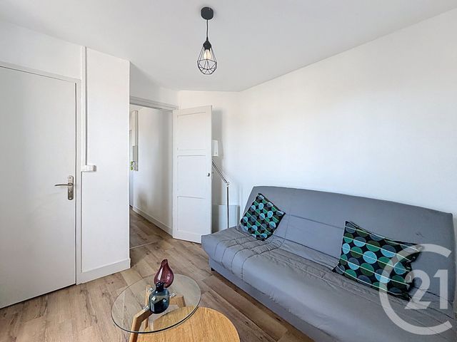 Appartement F1 &agrave; louer - 1 pi&egrave;ce - 17,70 m2 - Tours - 37 - CENTRE