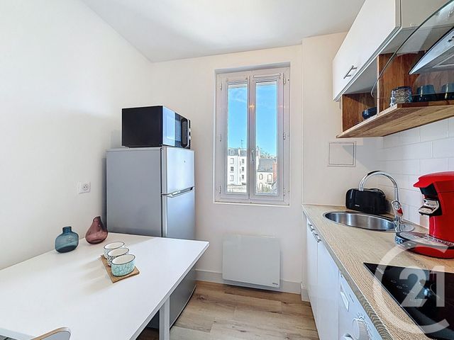 Appartement F1 &agrave; louer - 1 pi&egrave;ce - 17,70 m2 - Tours - 37 - CENTRE