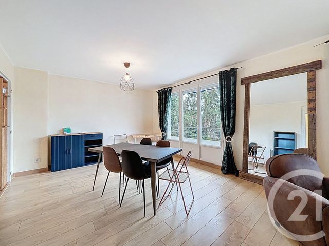 Appartement T2 &agrave; louer - 2 pi&egrave;ces - 61,18 m2 - St Cyr Sur Loire - 37 - CENTRE