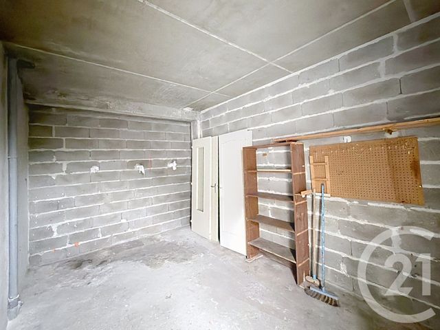 Appartement T2 &agrave; louer - 2 pi&egrave;ces - 61,18 m2 - St Cyr Sur Loire - 37 - CENTRE