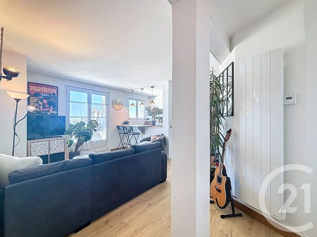 Appartement T3 &agrave; louer - 3 pi&egrave;ces - 53,01 m2 - Tours - 37 - CENTRE