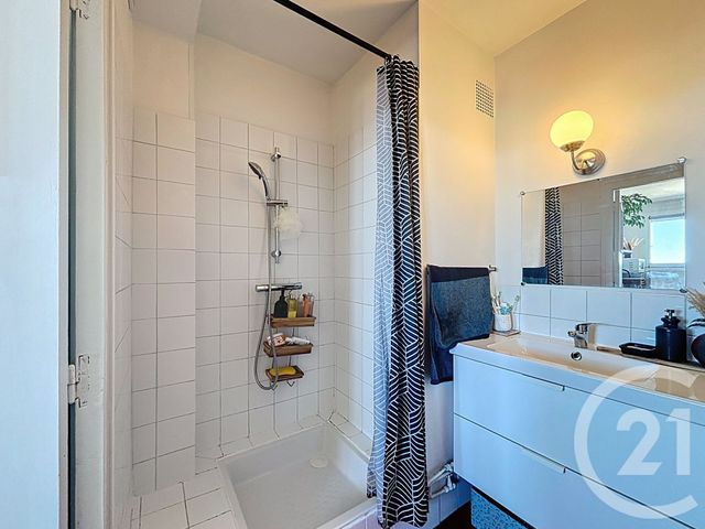 Appartement T3 &agrave; louer - 3 pi&egrave;ces - 53,01 m2 - Tours - 37 - CENTRE