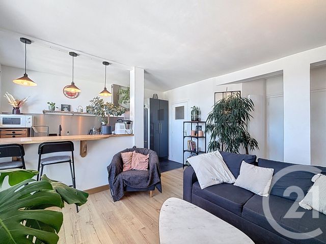 Appartement T3 &agrave; louer - 3 pi&egrave;ces - 53,01 m2 - Tours - 37 - CENTRE