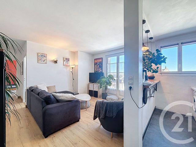 Appartement T3 &agrave; louer - 3 pi&egrave;ces - 53,01 m2 - Tours - 37 - CENTRE