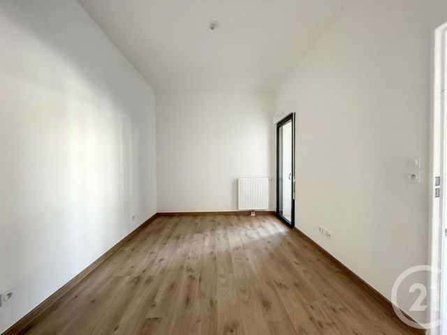 Appartement T2 &agrave; louer - 2 pi&egrave;ces - 39,04 m2 - Tours - 37 - CENTRE