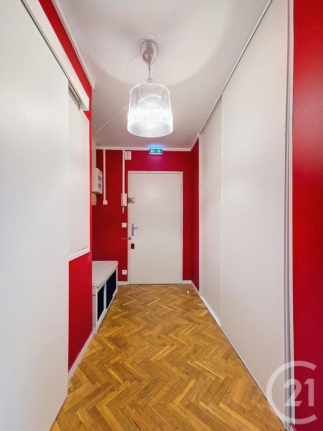 Appartement Chambre &agrave; louer - 4 pi&egrave;ces - 12,47 m2 - Tours - 37 - CENTRE