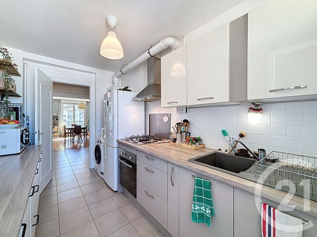 Appartement T2 &agrave; louer - 2 pi&egrave;ces - 63,27 m2 - Tours - 37 - CENTRE