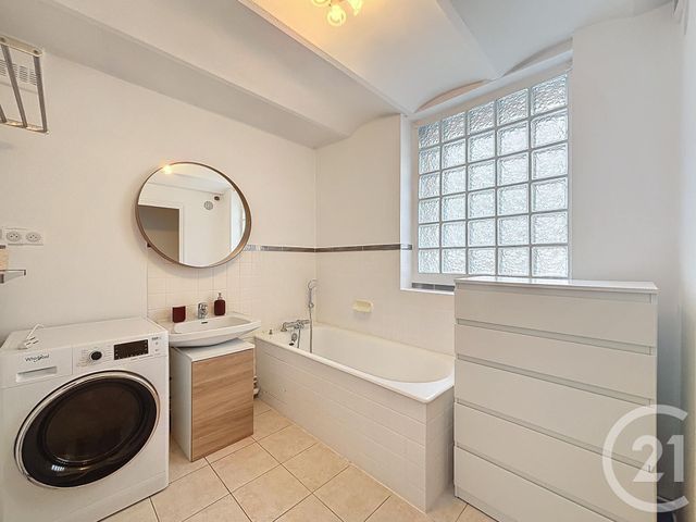 Appartement T2 &agrave; louer - 2 pi&egrave;ces - 38,71 m2 - Tours - 37 - CENTRE