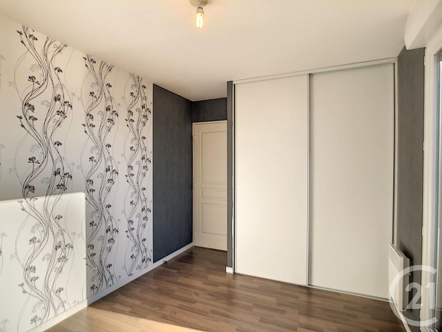 Appartement T3 &agrave; louer - 3 pi&egrave;ces - 66,72 m2 - Tours - 37 - CENTRE