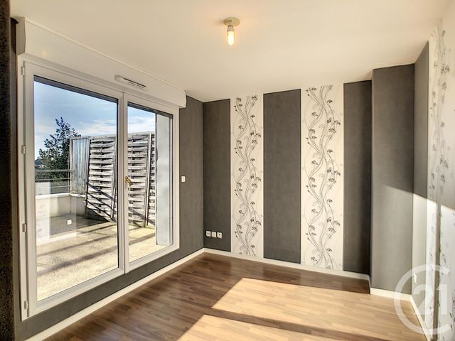 Appartement T3 &agrave; louer - 3 pi&egrave;ces - 66,72 m2 - Tours - 37 - CENTRE