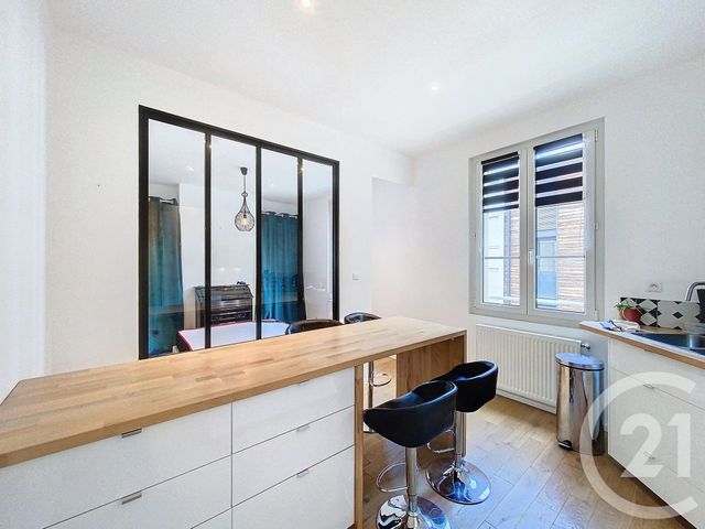 Appartement T1 &agrave; louer - 1 pi&egrave;ce - 25,58 m2 - Tours - 37 - CENTRE