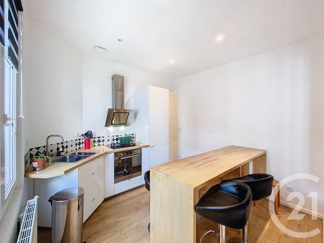 Appartement T1 &agrave; louer - 1 pi&egrave;ce - 25,58 m2 - Tours - 37 - CENTRE