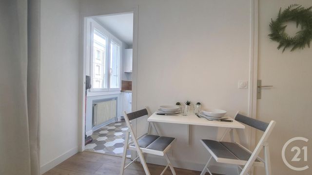 Appartement T1 &agrave; louer - 1 pi&egrave;ce - 27,27 m2 - Tours - 37 - CENTRE